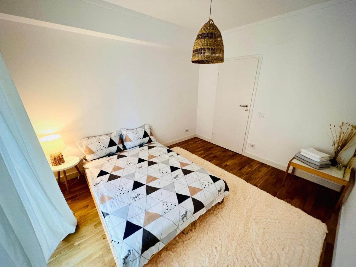 Exquisite - Two Bedroom Apartment Bukarest Eksteriør billede
